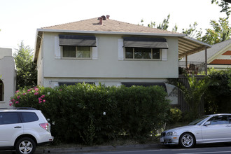 Lissa Mary Apartments in Sacramento, CA - Building Photo - Building Photo