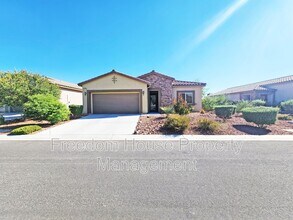 5375 E La Campana Dr in Pahrump, NV - Building Photo - Building Photo