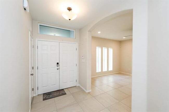 919 Solana St in Laredo, TX - Building Photo - Building Photo