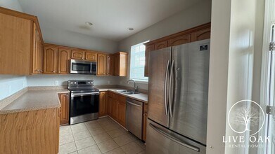 125 Governors Blvd in Hinesville, GA - Building Photo - Building Photo