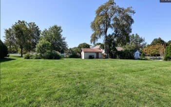 4009 Towers Rd in St. Charles, MO - Building Photo - Building Photo