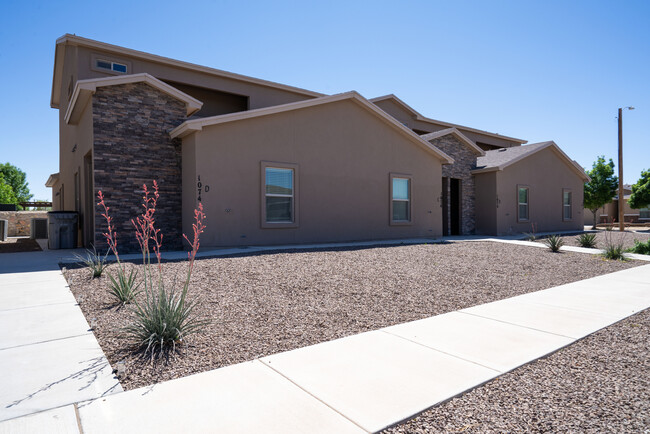 property at 1074 Hoppas Ct