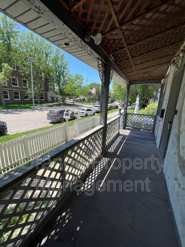 136 S 7th St in Council Bluffs, IA - Building Photo - Building Photo