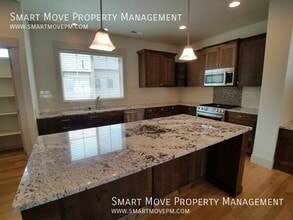 3308 E Front Runner Ln in Boise, ID - Building Photo - Building Photo