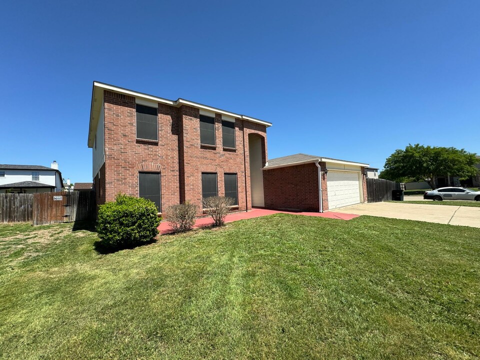 3301 Bull Run Dr in Killeen, TX - Foto de edificio