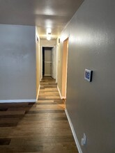 650 Baltic Dr in Florissant, MO - Building Photo - Building Photo