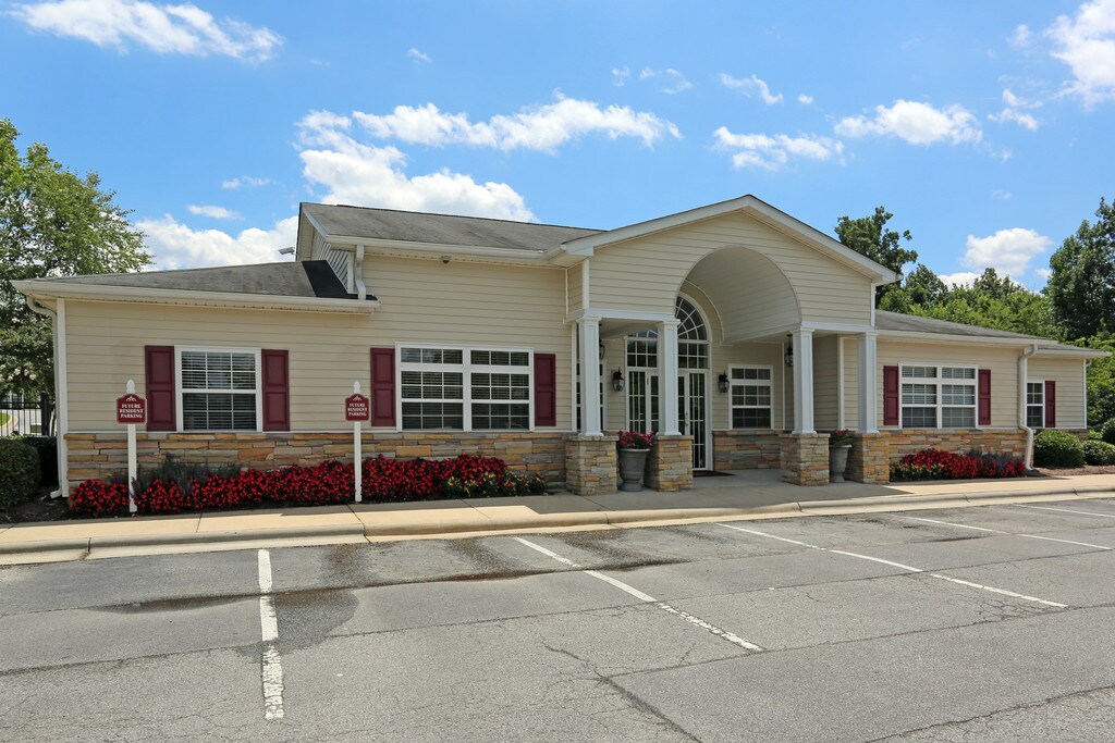 Broadstone Village Apartments in High Point, NC