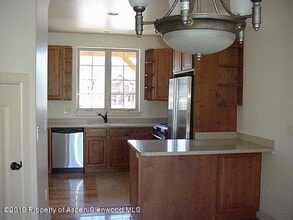 150 Lakota Dr in New Castle, CO - Building Photo - Building Photo