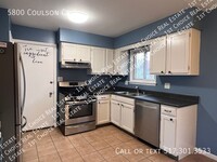 5800 Coulson Ct in Lansing, MI - Building Photo - Building Photo