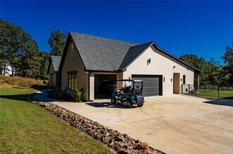 8701 Zebra Crossing in Larue, TX - Building Photo - Building Photo