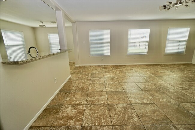 2434 Ranch Hollow Ct