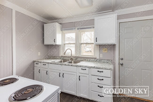 230 Kinsey St in Richmond, IN - Foto de edificio - Building Photo