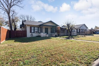 233 Clinton St, Unit A in Abilene, TX - Building Photo - Building Photo