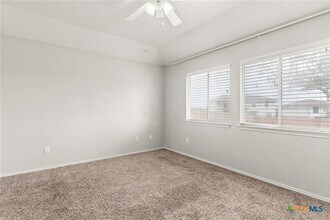5206 Morning Glen Ln in Killeen, TX - Foto de edificio - Building Photo