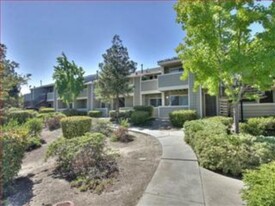 1960 Prince George Dr, Unit 1960 Prince George Dr in San Jose, CA - Building Photo