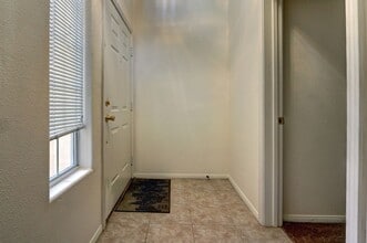 3555 Meridale Dr in Las Vegas, NV - Building Photo - Building Photo