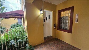 1848 Madison St in Hollywood, FL - Building Photo