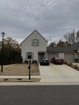 1009 Stonebrook Ln in Tuscaloosa, AL - Building Photo