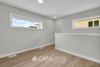 1059 Berg Pl in Leduc, AB - Building Photo - Building Photo