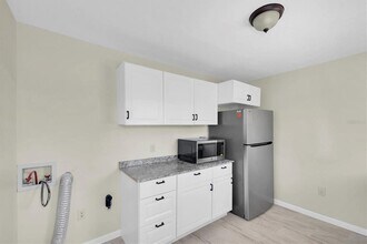 1607 18th St E in Palmetto, FL - Building Photo - Building Photo