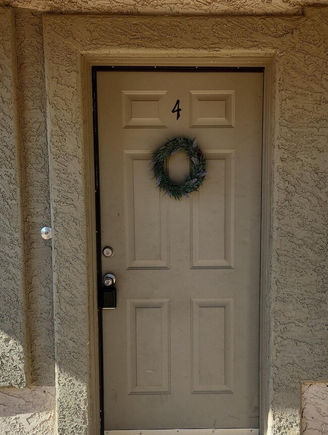 property at 147 W Inglewood St