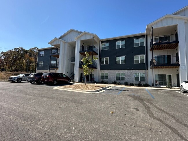 750 Windsor Ct in Branson, MO - Building Photo - Building Photo