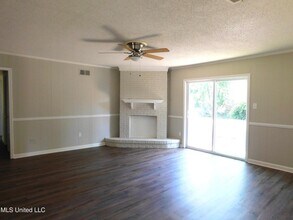 6510 Heather Rd in Horn Lake, MS - Foto de edificio - Building Photo