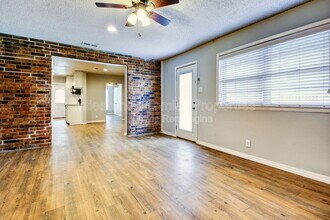 624 Patricia Dr in Sherman, TX - Building Photo - Building Photo