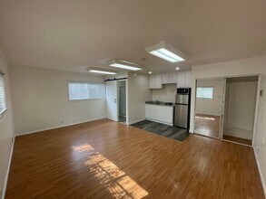 3153 W 155th St-Unit -STUDIO UNIT A in Gardena, CA - Building Photo - Building Photo