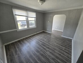530 Bellwood Rd in Newport News, VA - Building Photo - Building Photo