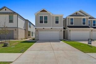2725 Woodall Dr in Cedar Park, TX - Building Photo