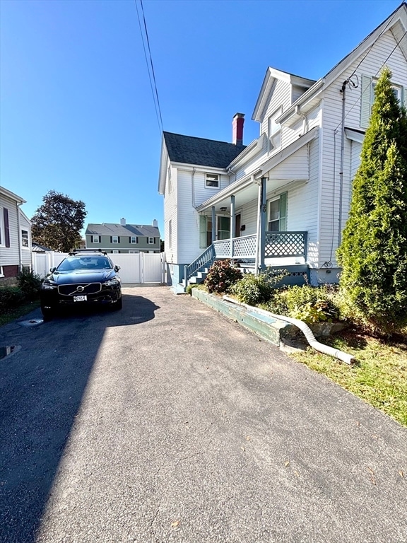 property at 20 Watts St