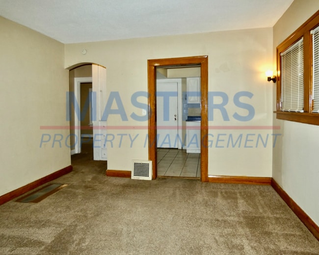 1133 Parkside Blvd in Toledo, OH - Building Photo - Building Photo