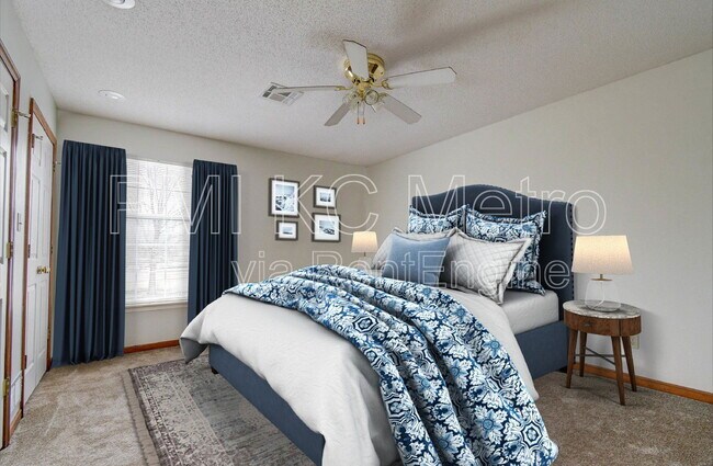 107 NE Maggie Ave in Lee's Summit, MO - Building Photo - Building Photo