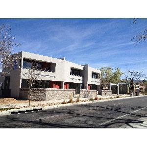 324 Vassar Dr SE in Albuquerque, NM - Foto de edificio