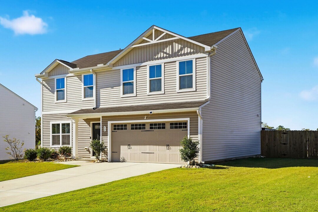 92 Bird Dog Dr in Angier, NC - Building Photo