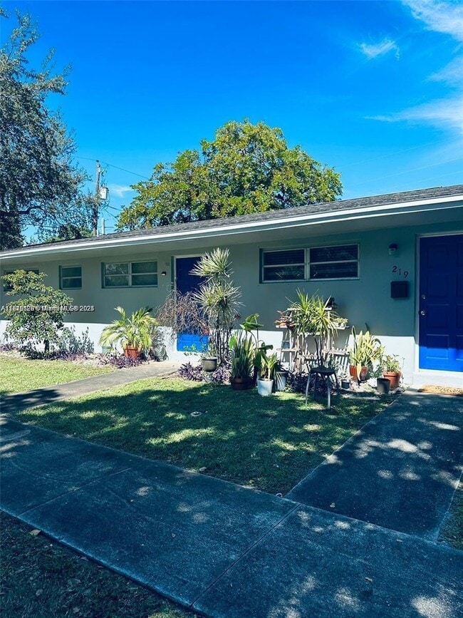 property at 209 SW 1st Ct