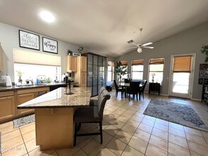 13867 E Paradise Ln in Scottsdale, AZ - Building Photo - Building Photo