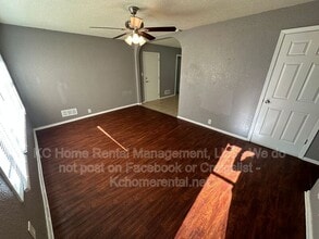 10920 Bristol Terrace in Kansas City, MO - Building Photo - Building Photo