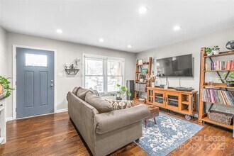 3932 Slagle Dr in Charlotte, NC - Building Photo - Building Photo