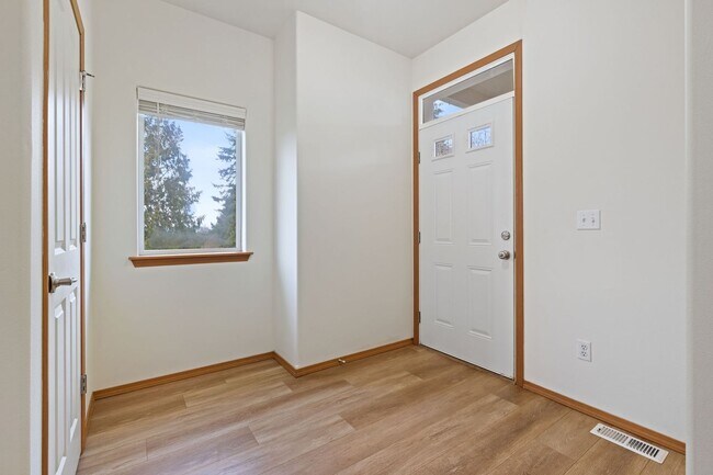 238 Mitchell Ln in Napavine, WA - Building Photo - Building Photo