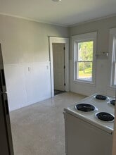 274 Montague City Rd, Unit C in Turners Falls, MA - Building Photo - Building Photo