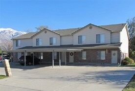 Maple View Apartments in Layton, UT - Foto de edificio