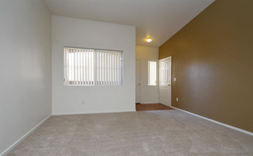 Tierra Ridge Apartments in Las Vegas, NV - Building Photo - Interior Photo