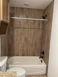 2424 Duntov Dr photo'