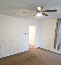 1018 Osage St in Leavenworth, KS - Building Photo - Building Photo