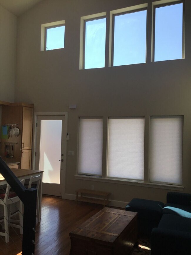 3025 N Terry St in Portland, OR - Building Photo - Building Photo