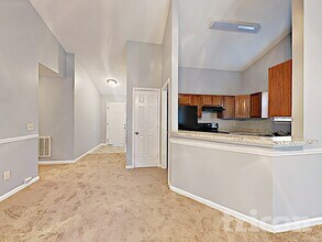 225 Salusbury Ln in Columbia, SC - Building Photo - Building Photo