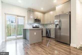 2153 N Fairhill St in Philadelphia, PA - Building Photo - Building Photo