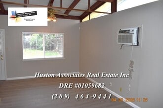 3936 Dennis Ave in Stockton, CA - Building Photo - Building Photo